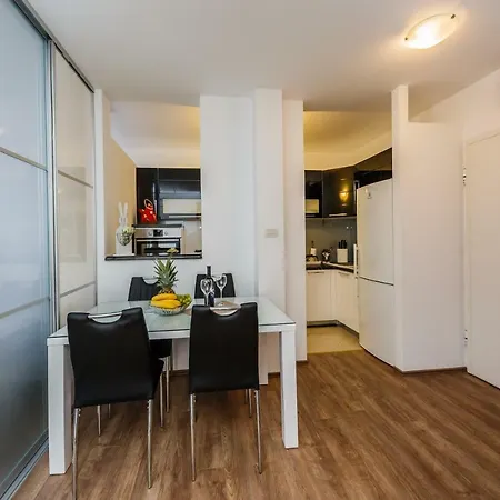 Apartman Amigo Apartment Kastela