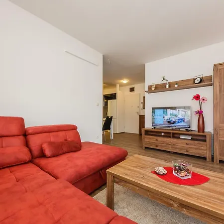 Apartment Apartman Amigo *